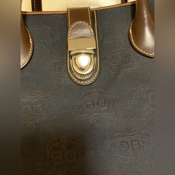 Vintage Dooney & Bourke Tote Bag - Picture 2 of 3